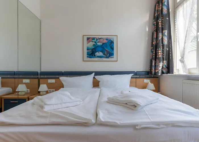 Villa-sirene-2-raum-apartment-ca-54-qm 아파트 빈츠